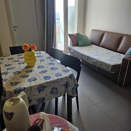 Risveglio Sul Mare - Two-room Facing The Apartment Rimini